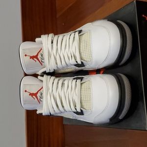 Air Jordan 4 white cement size 10